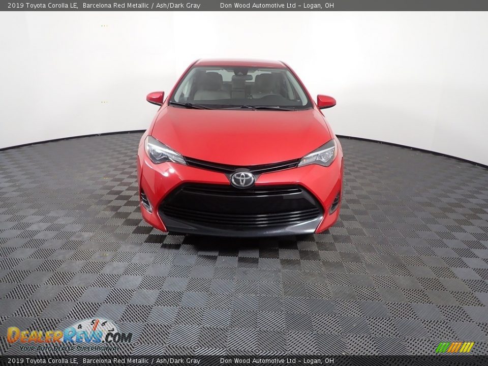 2019 Toyota Corolla LE Barcelona Red Metallic / Ash/Dark Gray Photo #4