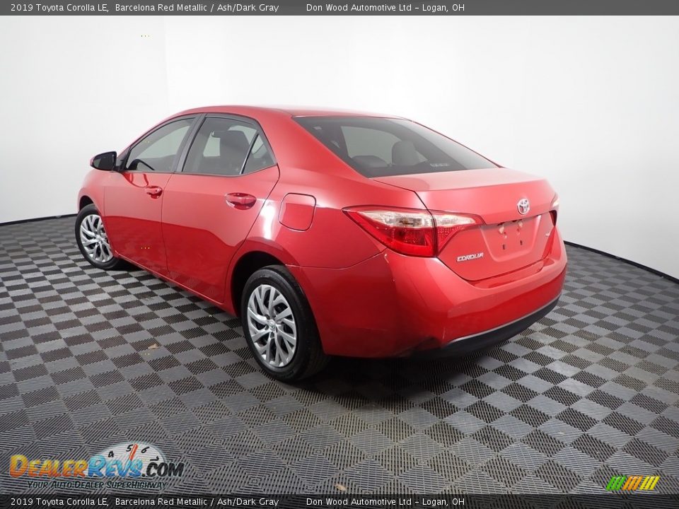 2019 Toyota Corolla LE Barcelona Red Metallic / Ash/Dark Gray Photo #9