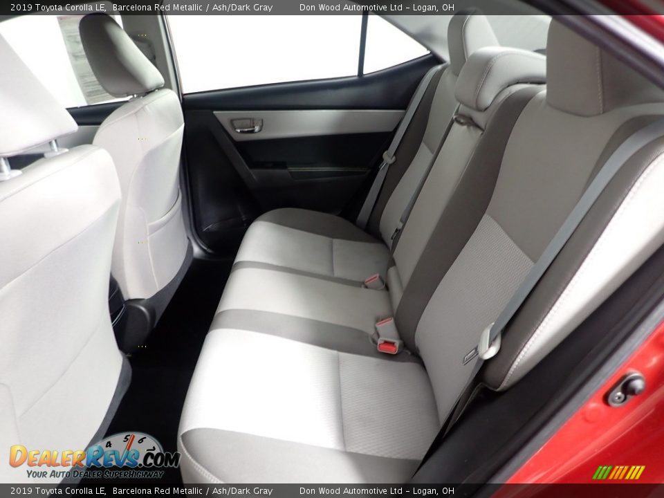 2019 Toyota Corolla LE Barcelona Red Metallic / Ash/Dark Gray Photo #26