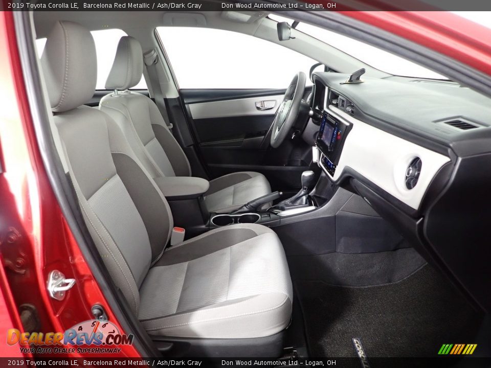 2019 Toyota Corolla LE Barcelona Red Metallic / Ash/Dark Gray Photo #29