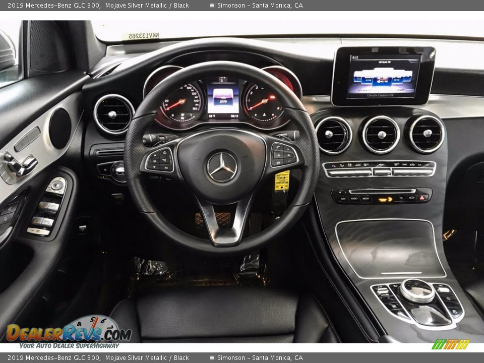 2019 Mercedes-Benz GLC 300 Mojave Silver Metallic / Black Photo #4