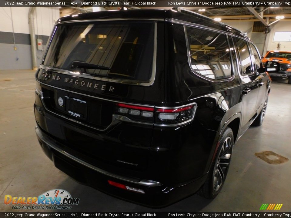 2022 Jeep Grand Wagoneer Series III 4x4 Diamond Black Crystal Pearl / Global Black Photo #5