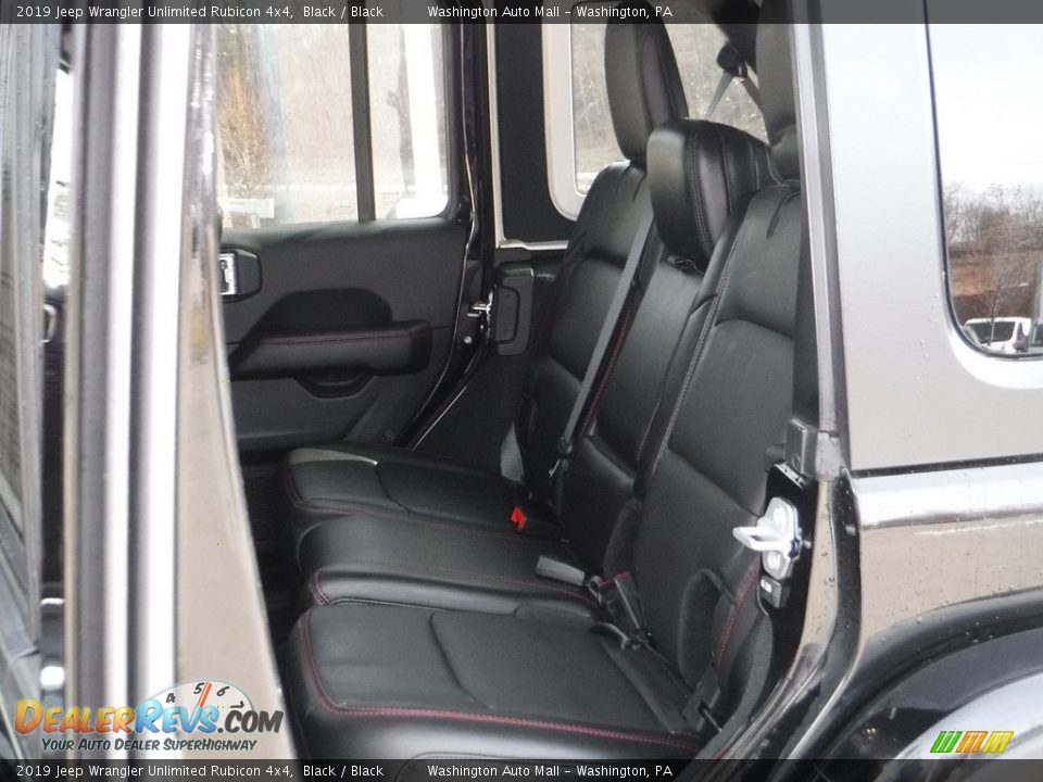 2019 Jeep Wrangler Unlimited Rubicon 4x4 Black / Black Photo #32
