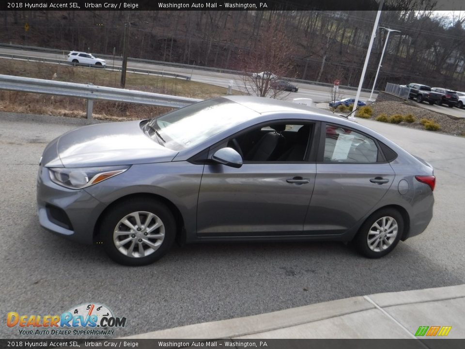 2018 Hyundai Accent SEL Urban Gray / Beige Photo #12