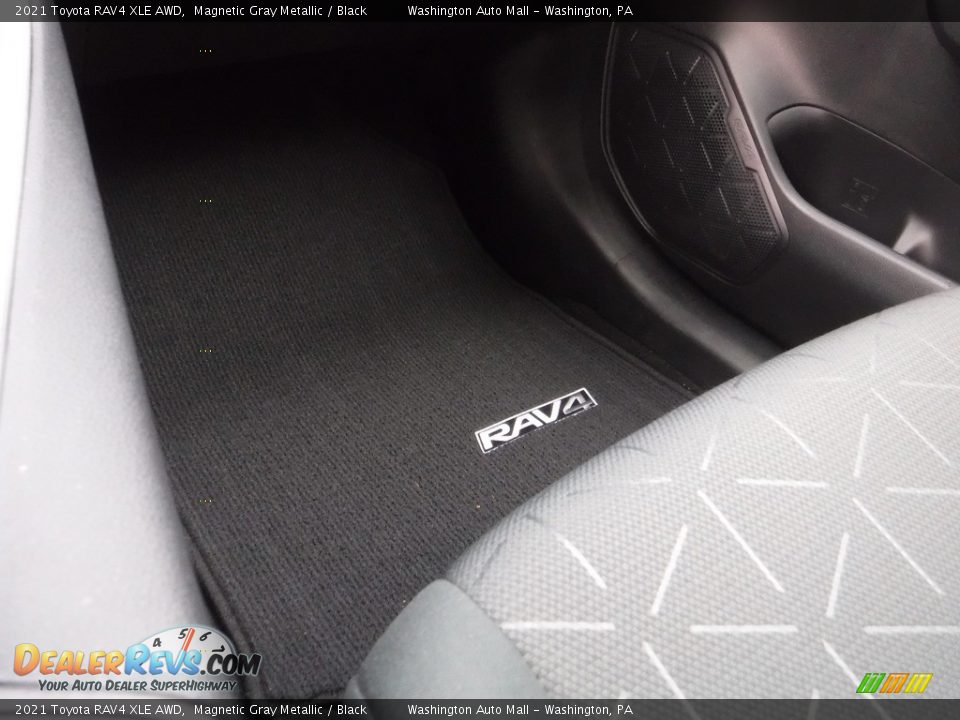 2021 Toyota RAV4 XLE AWD Magnetic Gray Metallic / Black Photo #26