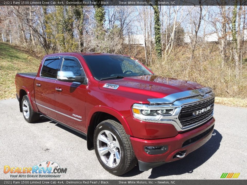 Front 3/4 View of 2021 Ram 1500 Limited Crew Cab 4x4 Photo #4