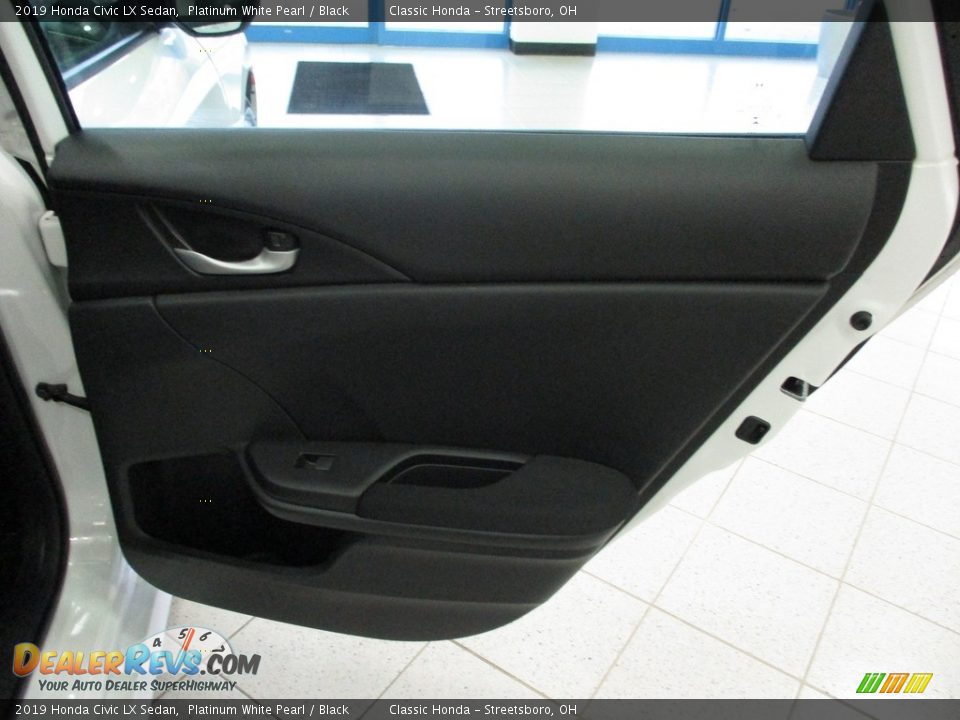 2019 Honda Civic LX Sedan Platinum White Pearl / Black Photo #17