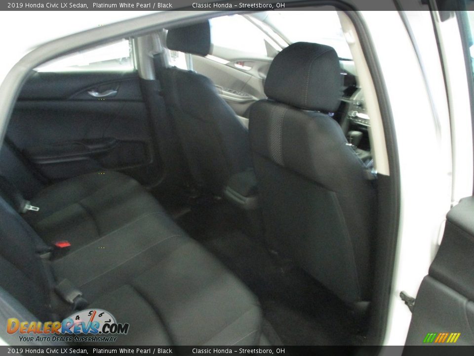 2019 Honda Civic LX Sedan Platinum White Pearl / Black Photo #18