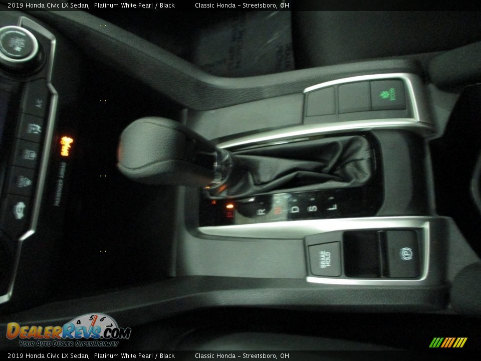 2019 Honda Civic LX Sedan Platinum White Pearl / Black Photo #33