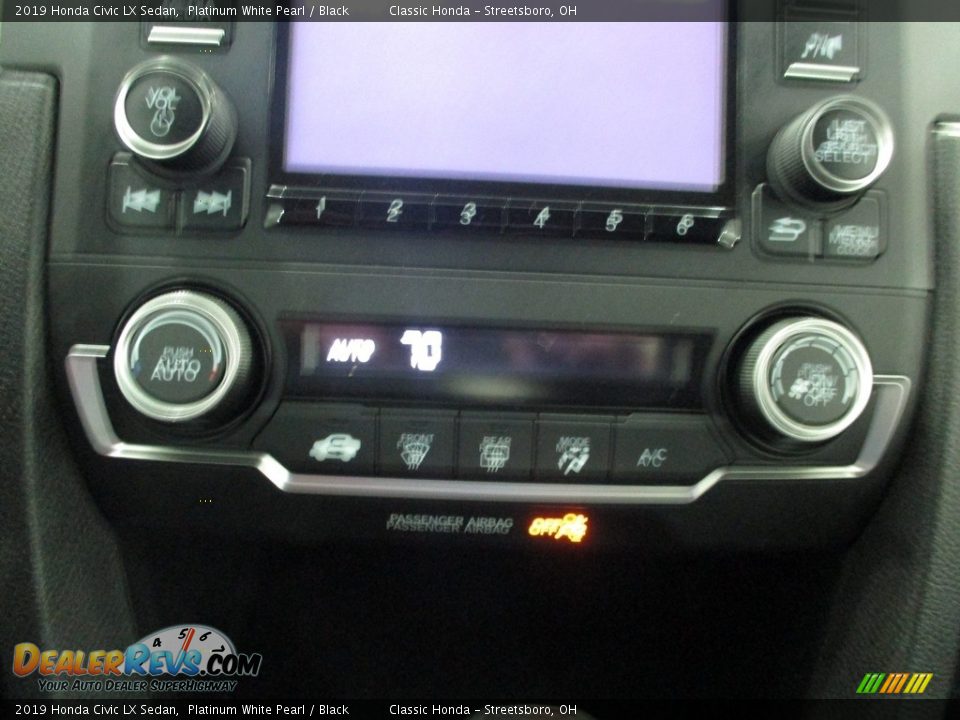 2019 Honda Civic LX Sedan Platinum White Pearl / Black Photo #34
