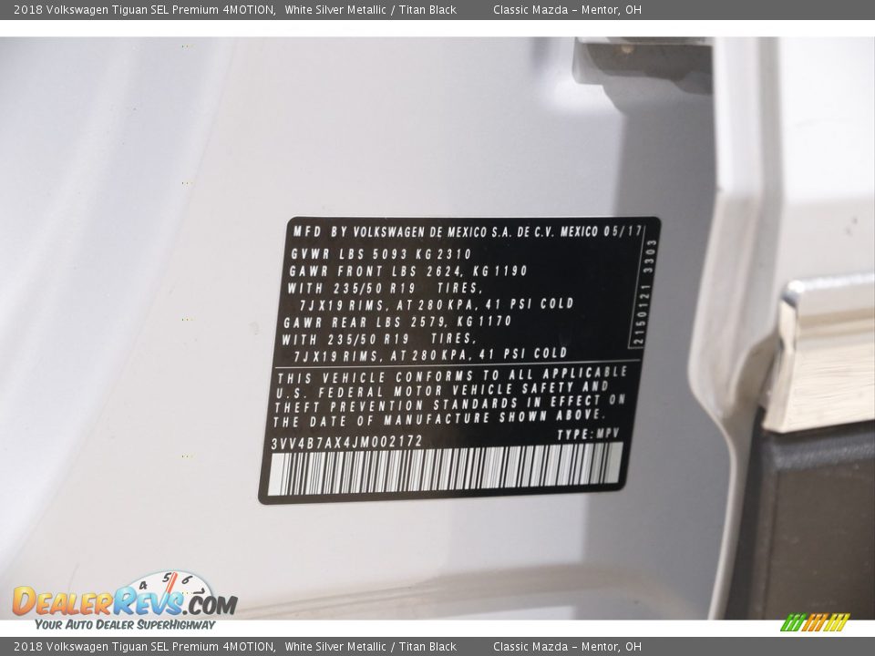2018 Volkswagen Tiguan SEL Premium 4MOTION White Silver Metallic / Titan Black Photo #20