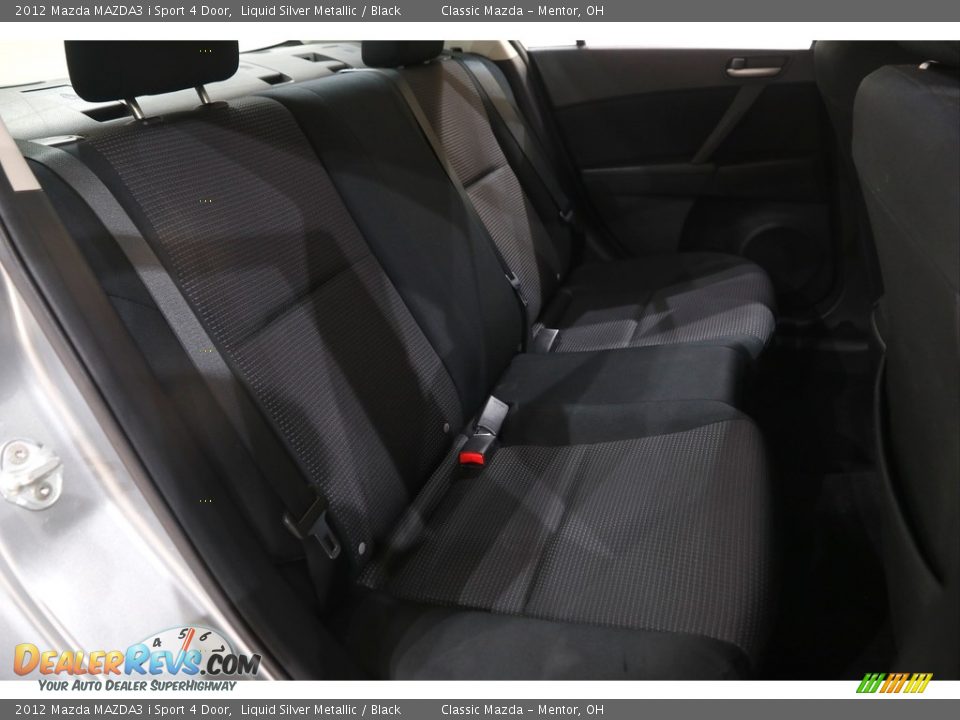 2012 Mazda MAZDA3 i Sport 4 Door Liquid Silver Metallic / Black Photo #15