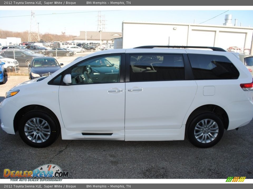 2012 Toyota Sienna XLE Super White / Bisque Photo #2