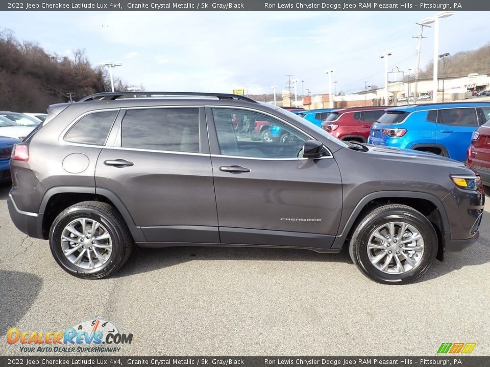 2022 Jeep Cherokee Latitude Lux 4x4 Granite Crystal Metallic / Ski Gray/Black Photo #7