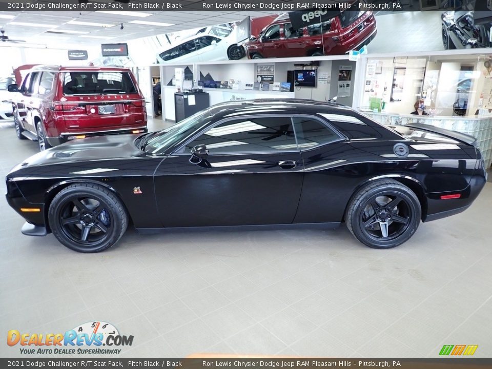 Pitch Black 2021 Dodge Challenger R/T Scat Pack Photo #2