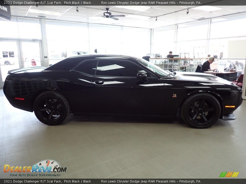 2021 Dodge Challenger R/T Scat Pack Pitch Black / Black Photo #7