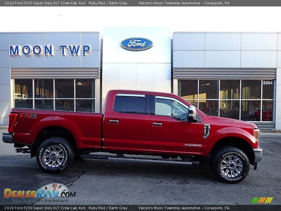2019 Ford F250 Super Duty XLT Crew Cab 4x4 Ruby Red / Earth Gray Photo #1