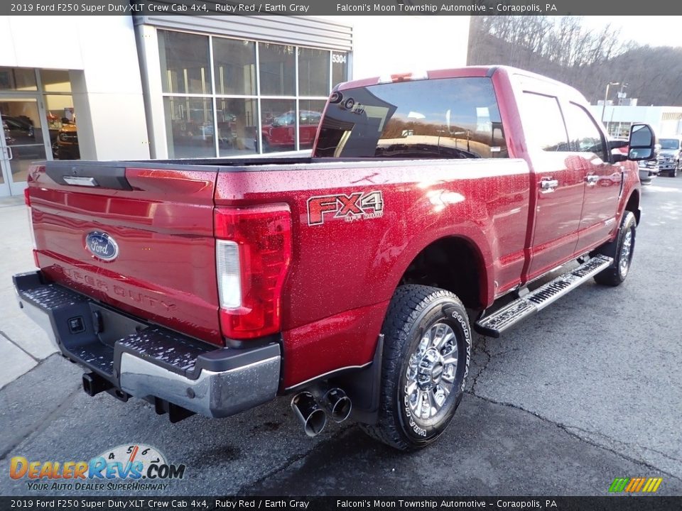 2019 Ford F250 Super Duty XLT Crew Cab 4x4 Ruby Red / Earth Gray Photo #2