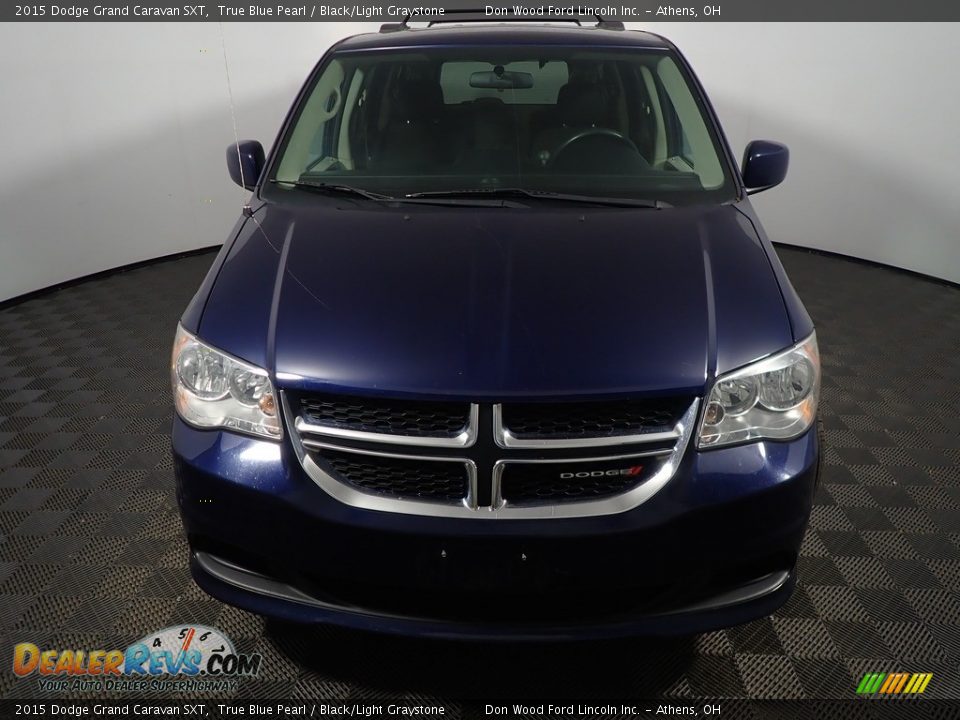 2015 Dodge Grand Caravan SXT True Blue Pearl / Black/Light Graystone Photo #4