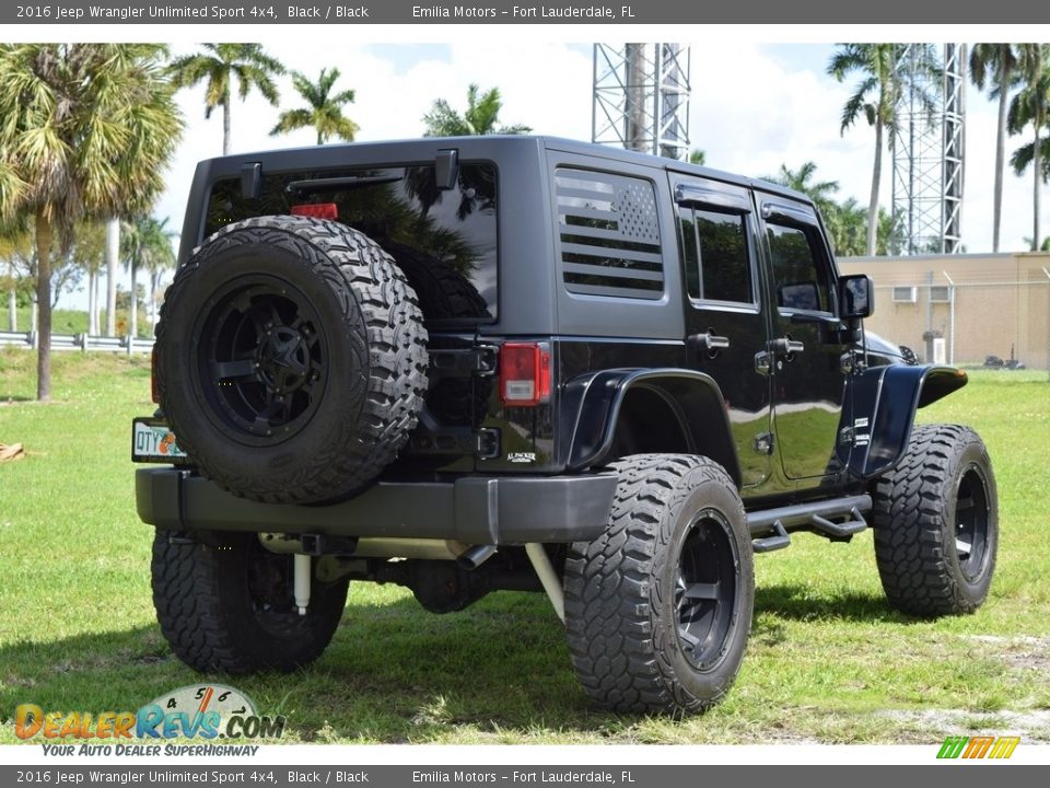 2016 Jeep Wrangler Unlimited Sport 4x4 Black / Black Photo #4