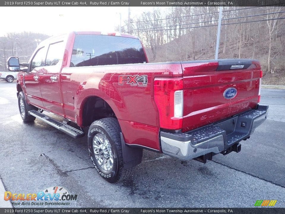 2019 Ford F250 Super Duty XLT Crew Cab 4x4 Ruby Red / Earth Gray Photo #4