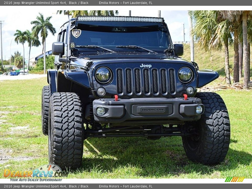 2016 Jeep Wrangler Unlimited Sport 4x4 Black / Black Photo #6