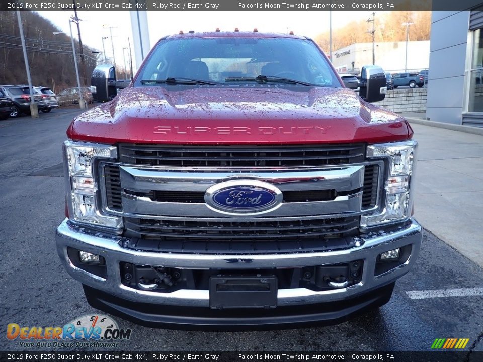 2019 Ford F250 Super Duty XLT Crew Cab 4x4 Ruby Red / Earth Gray Photo #7