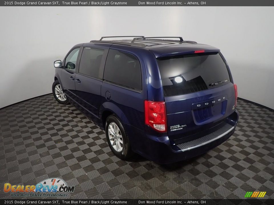 2015 Dodge Grand Caravan SXT True Blue Pearl / Black/Light Graystone Photo #11
