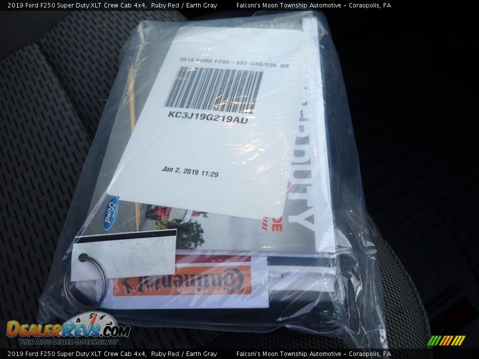 2019 Ford F250 Super Duty XLT Crew Cab 4x4 Ruby Red / Earth Gray Photo #13
