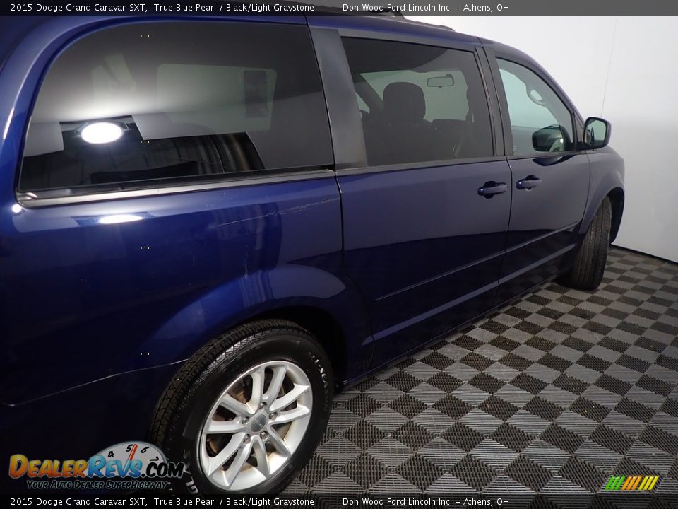 2015 Dodge Grand Caravan SXT True Blue Pearl / Black/Light Graystone Photo #19