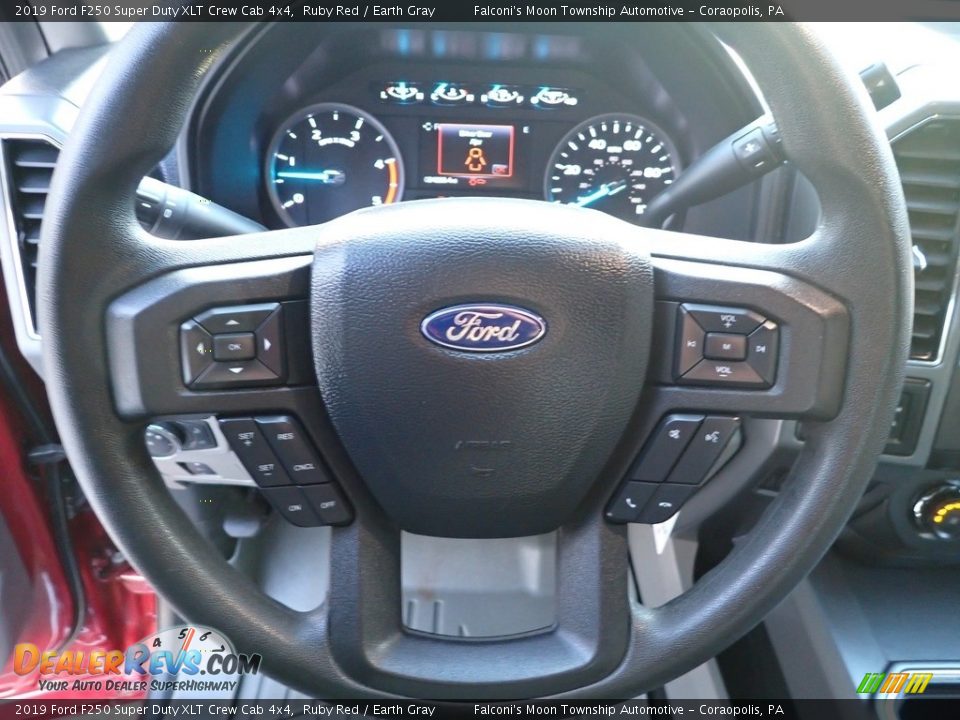 2019 Ford F250 Super Duty XLT Crew Cab 4x4 Ruby Red / Earth Gray Photo #24