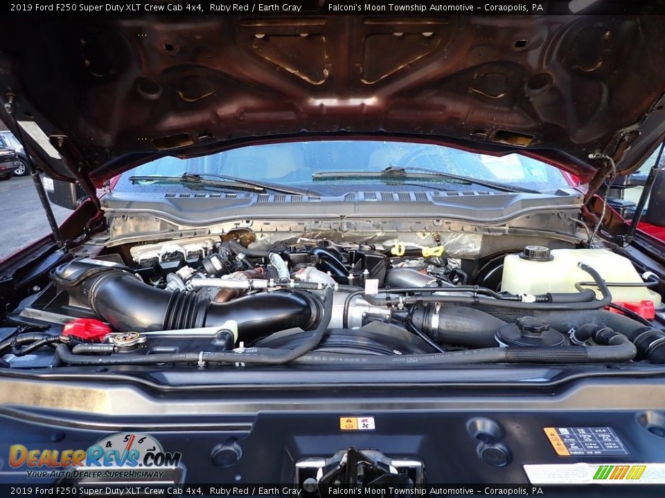 2019 Ford F250 Super Duty XLT Crew Cab 4x4 Ruby Red / Earth Gray Photo #27