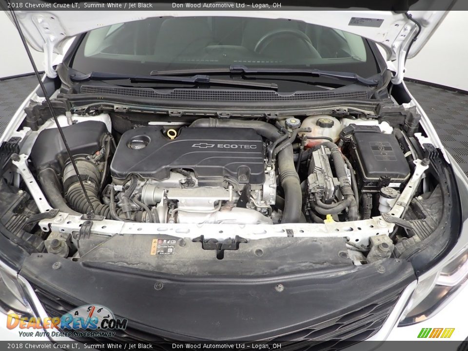 2018 Chevrolet Cruze LT Summit White / Jet Black Photo #7