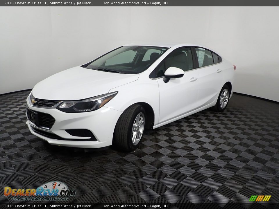 2018 Chevrolet Cruze LT Summit White / Jet Black Photo #8