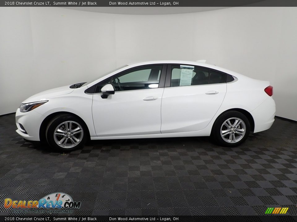 2018 Chevrolet Cruze LT Summit White / Jet Black Photo #9