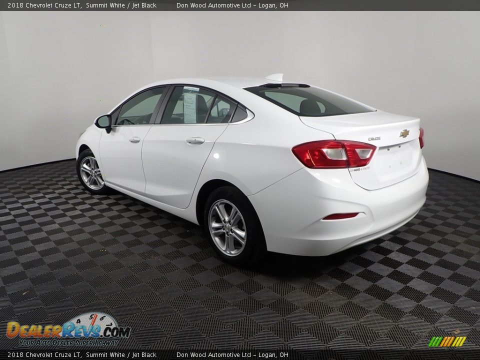 2018 Chevrolet Cruze LT Summit White / Jet Black Photo #10