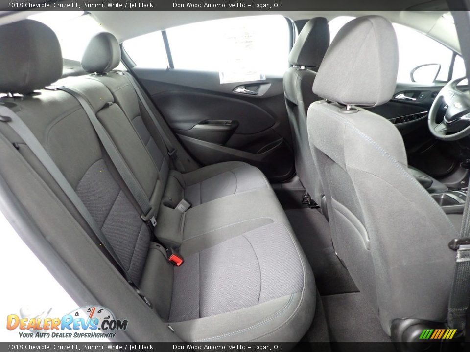 2018 Chevrolet Cruze LT Summit White / Jet Black Photo #33