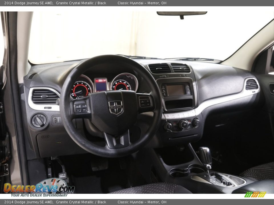 Dashboard of 2014 Dodge Journey SE AWD Photo #6