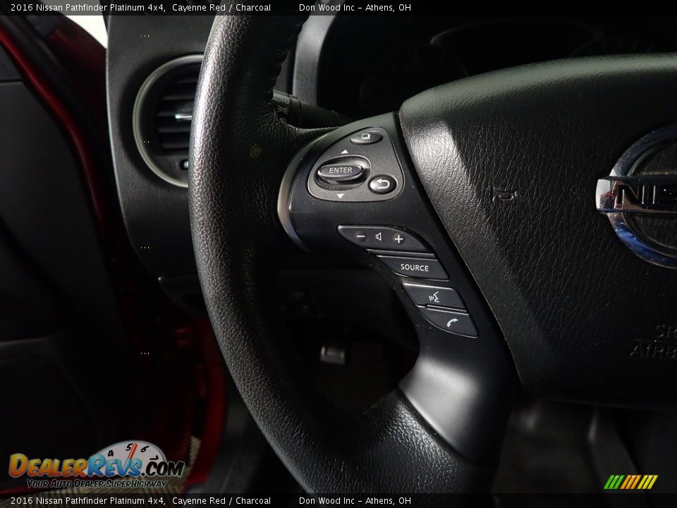 2016 Nissan Pathfinder Platinum 4x4 Cayenne Red / Charcoal Photo #32