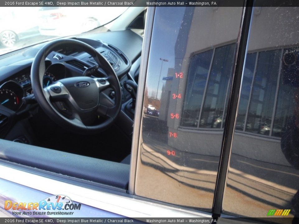 2016 Ford Escape SE 4WD Deep Impact Blue Metallic / Charcoal Black Photo #7