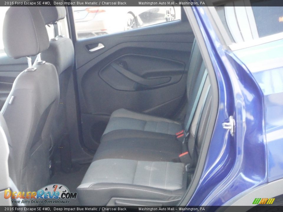 2016 Ford Escape SE 4WD Deep Impact Blue Metallic / Charcoal Black Photo #25