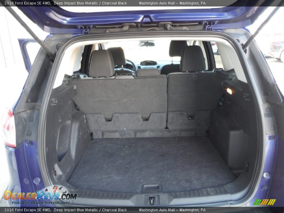 2016 Ford Escape SE 4WD Deep Impact Blue Metallic / Charcoal Black Photo #26