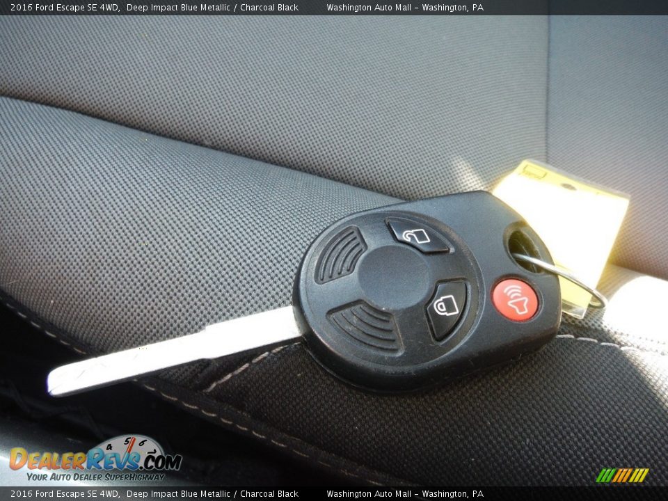 2016 Ford Escape SE 4WD Deep Impact Blue Metallic / Charcoal Black Photo #28
