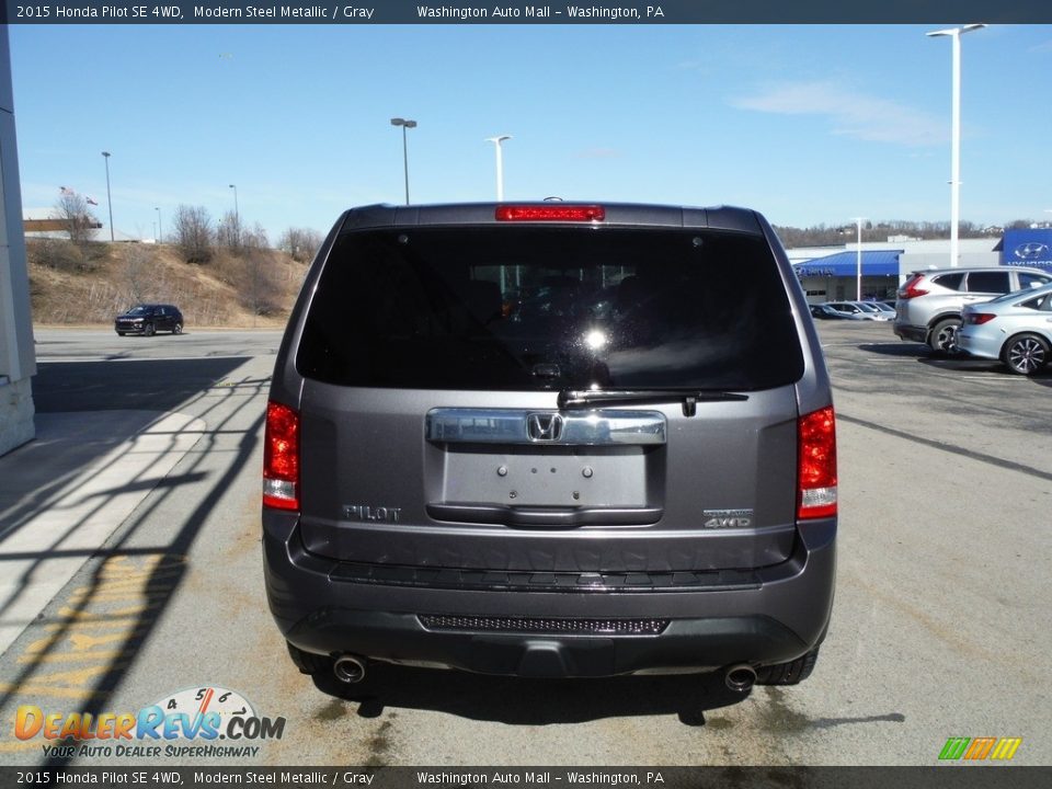 2015 Honda Pilot SE 4WD Modern Steel Metallic / Gray Photo #8