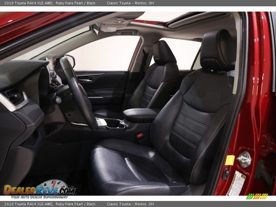 2019 Toyota RAV4 XLE AWD Ruby Flare Pearl / Black Photo #5