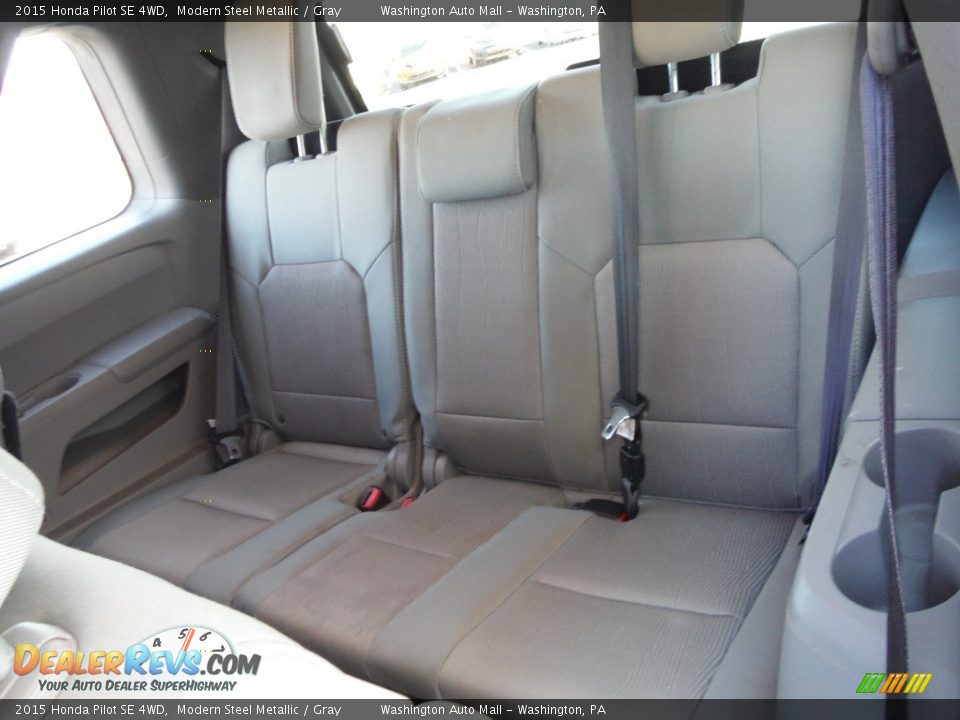 2015 Honda Pilot SE 4WD Modern Steel Metallic / Gray Photo #29