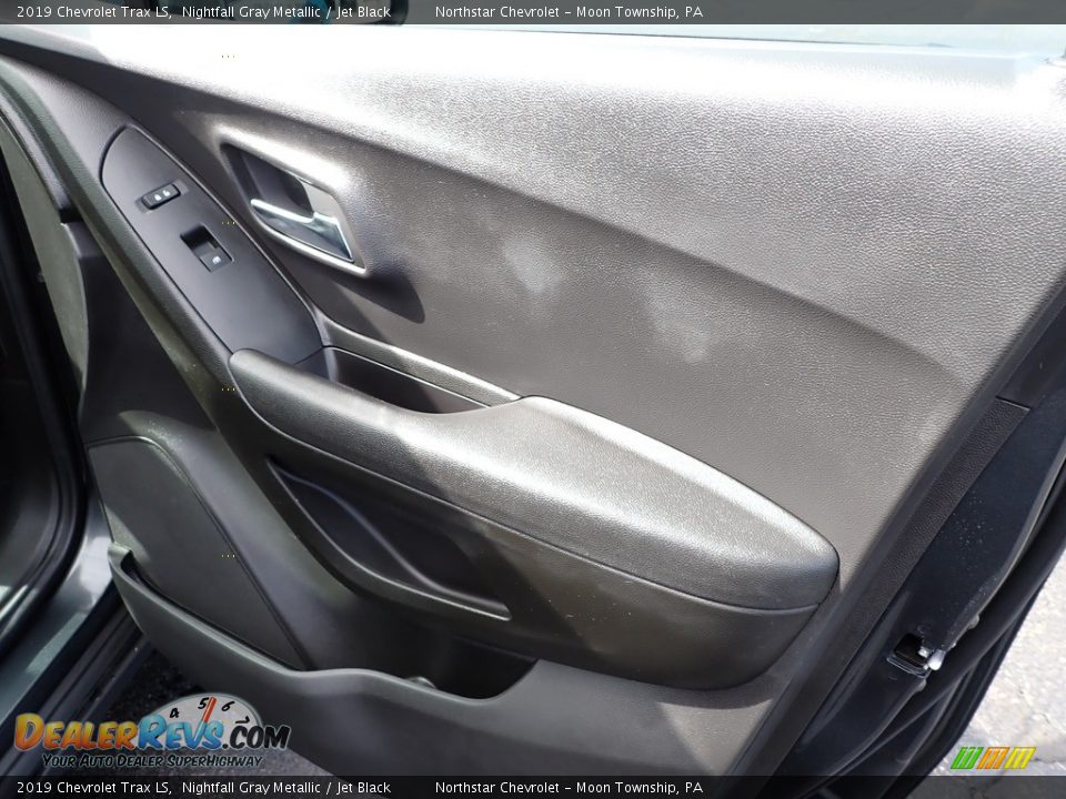 2019 Chevrolet Trax LS Nightfall Gray Metallic / Jet Black Photo #17