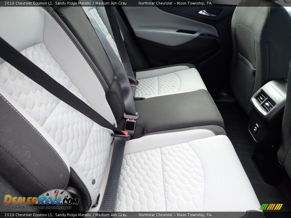 2019 Chevrolet Equinox LS Sandy Ridge Metallic / Medium Ash Gray Photo #18