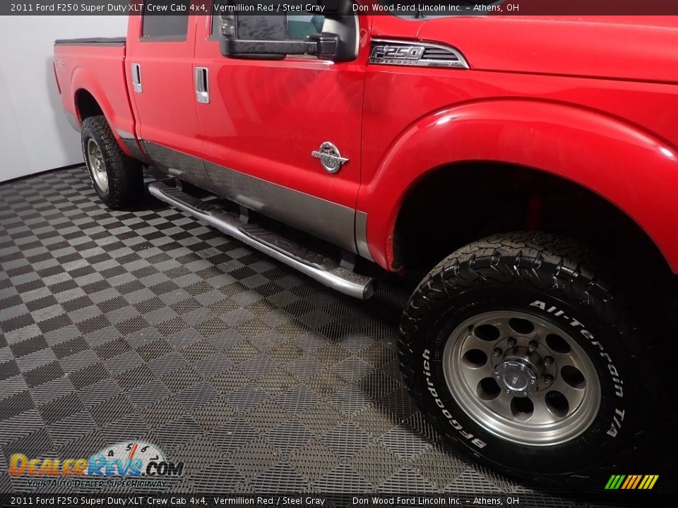 2011 Ford F250 Super Duty XLT Crew Cab 4x4 Vermillion Red / Steel Gray Photo #3