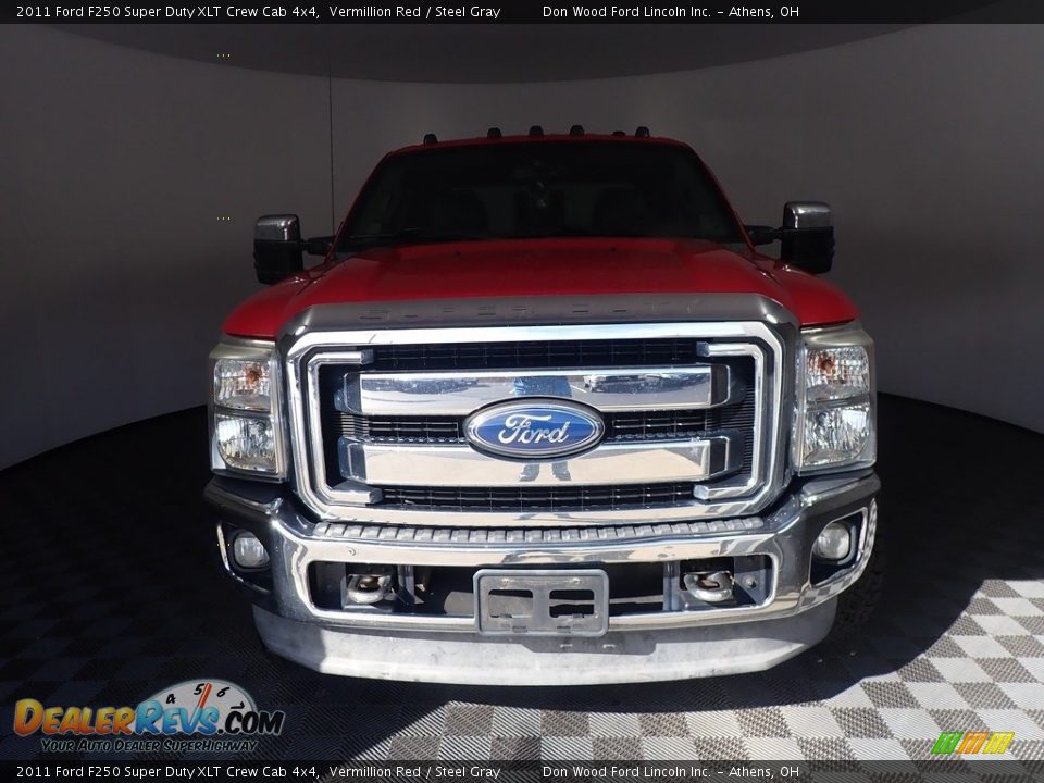 2011 Ford F250 Super Duty XLT Crew Cab 4x4 Vermillion Red / Steel Gray Photo #4